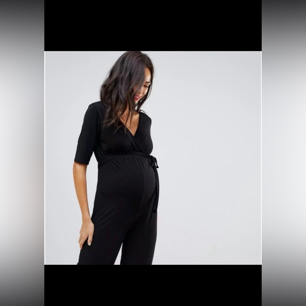 EUC Maternity Black Jumpsuit V-Neck Short Sleeve Belted Tie Waist Size 16